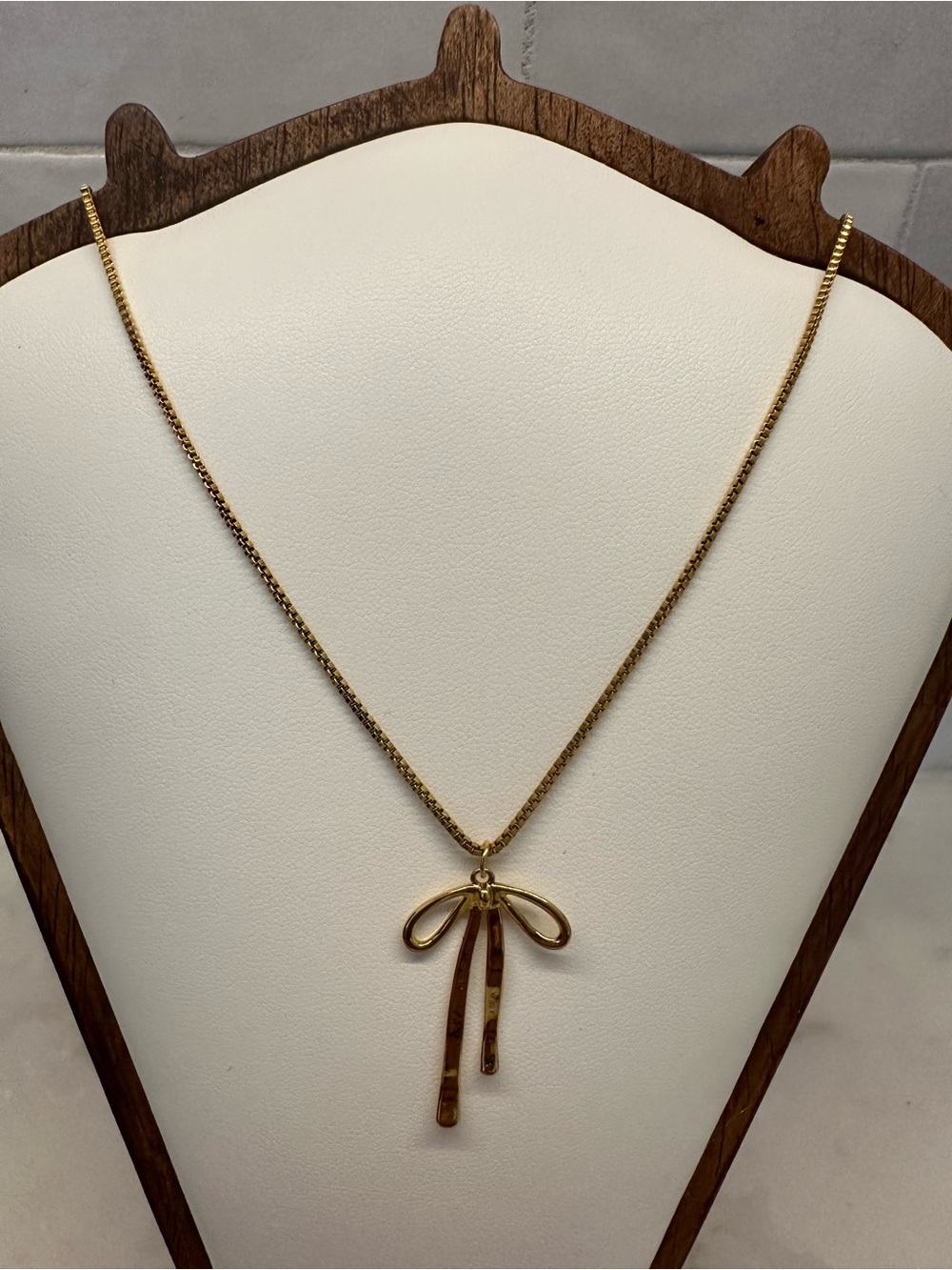 Dainty Gold Plated Bow Pendant Necklace.